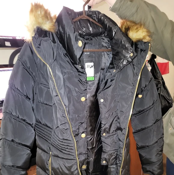 GUESSFaux-Fur-Lined-Hood Longline Puffer Jacket